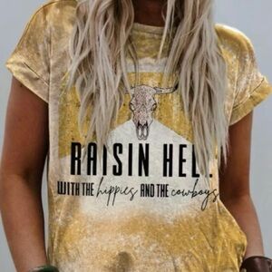 🔅“Raisin Hell with the Hippies & the Cowboys” Graphic T size Medium
